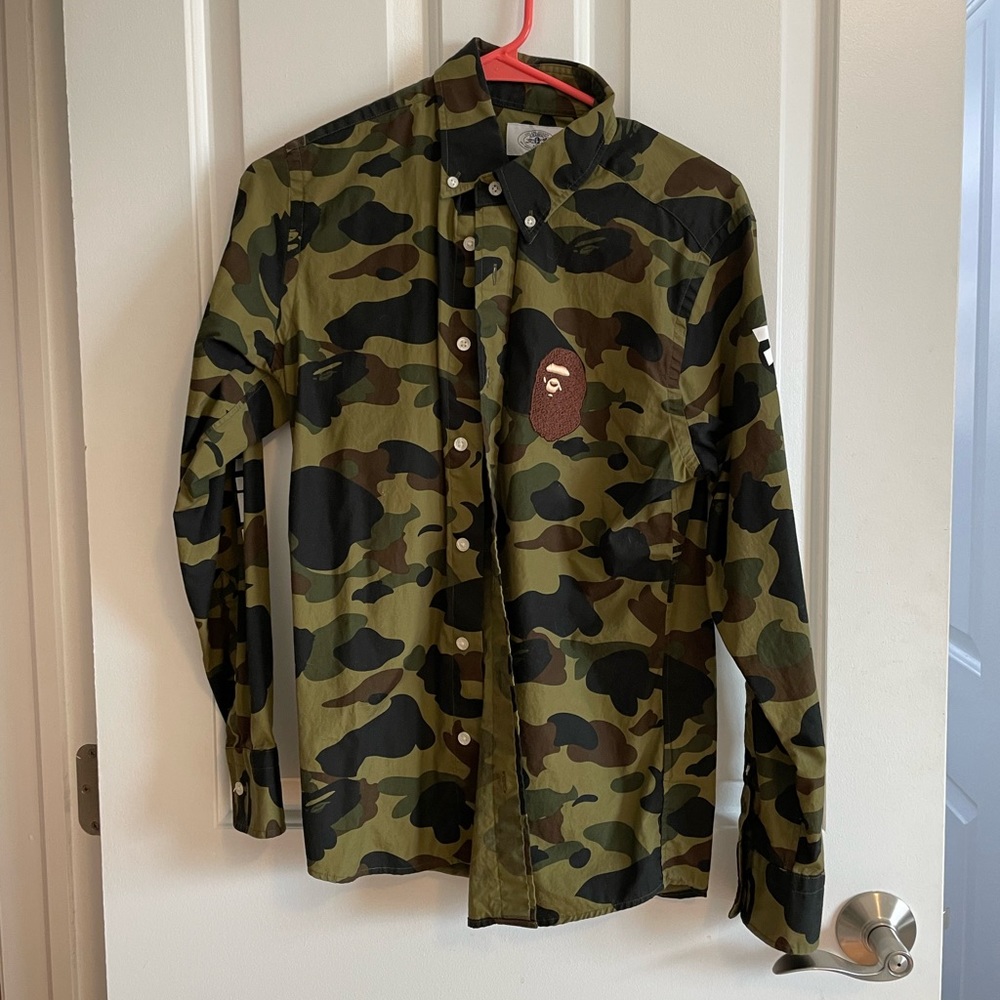 A bathing ape camouflage button shirt